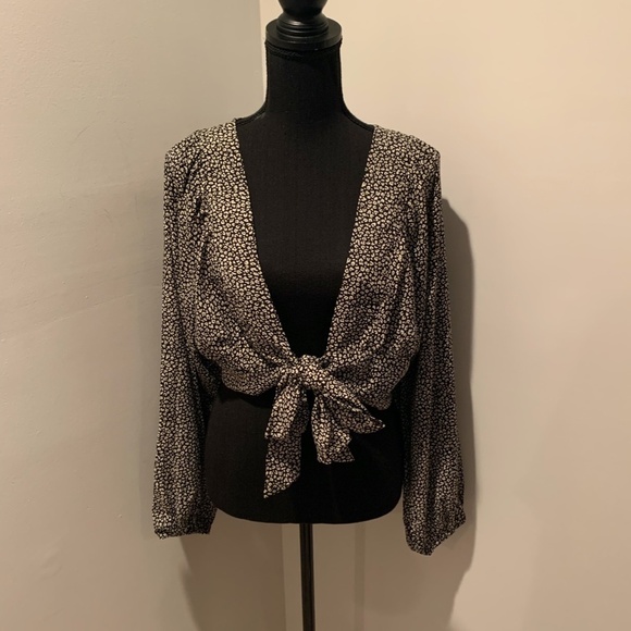 Princess Polly New Mood Top in Black Size 8 NWT - Picture 2 of 5